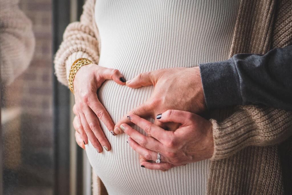 chicagomaternityphotos (10).jpg