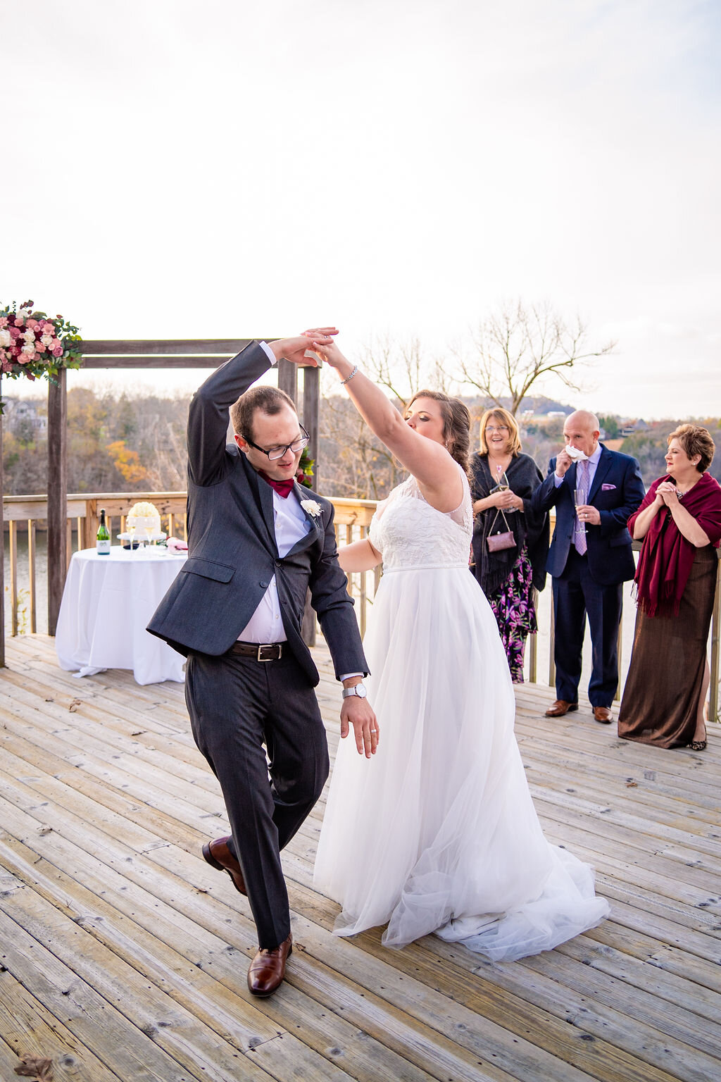 fall-wedding-eagle-ridge-resort-galena-chicago-photographer (81).jpg
