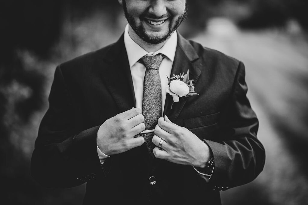 chicago-elopement-photography-wedding-at-home (42).JPG