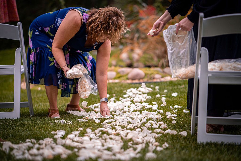 chicago-elopement-photography-wedding-at-home (46).JPG
