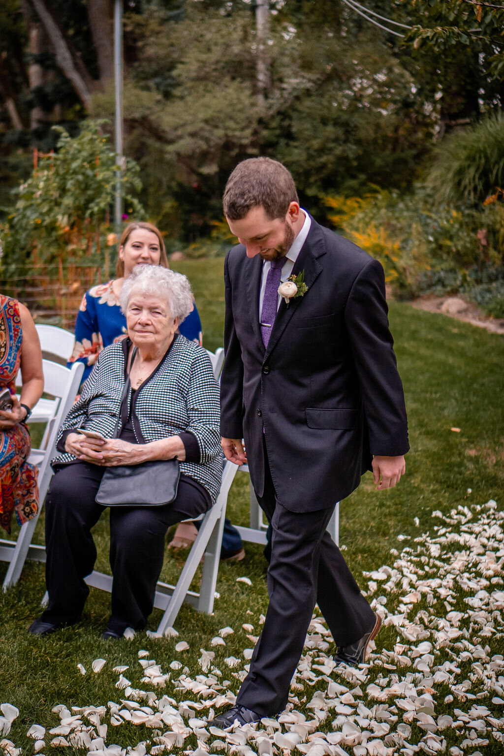chicago-elopement-photography-wedding-at-home (51).JPG