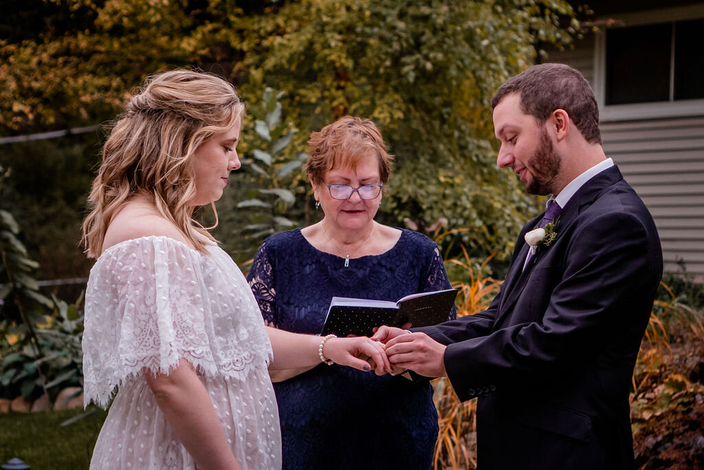chicago-elopement-photography-wedding-at-home (56).JPG
