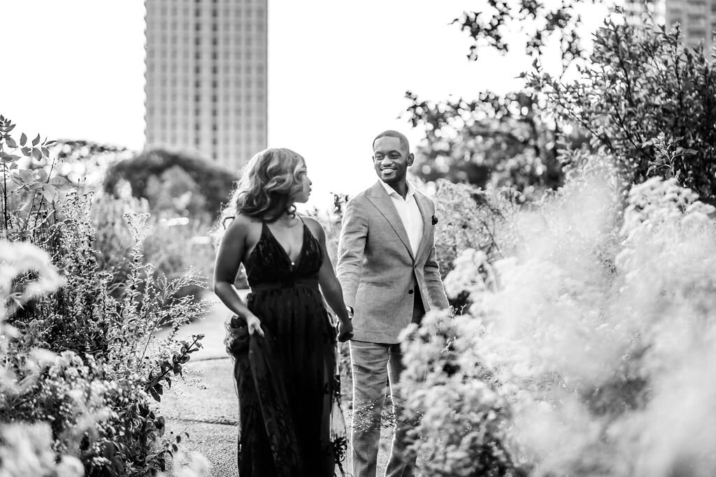 Lincoln-Park-Engagement-Photos (12).JPG