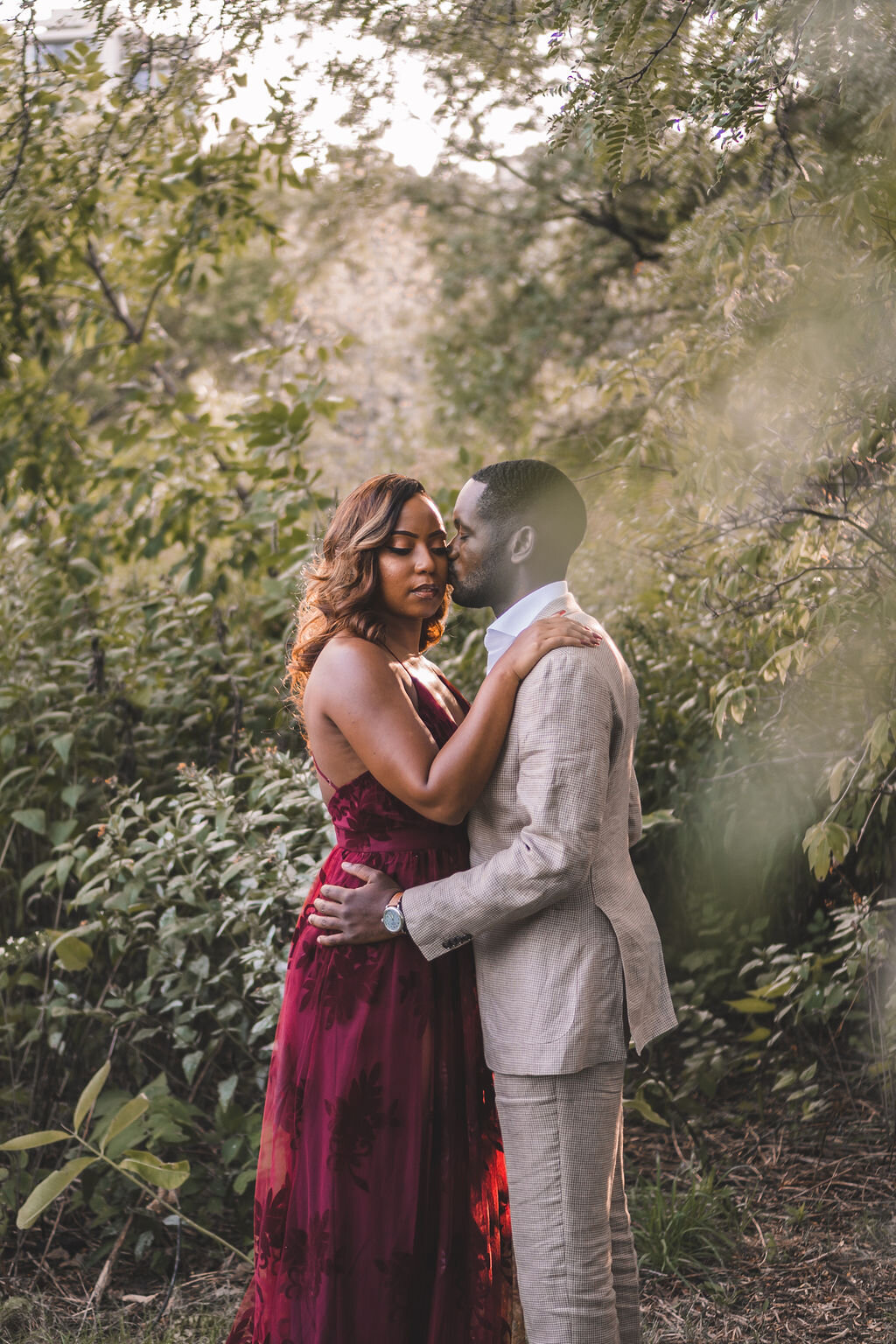 Lincoln-Park-Engagement-Photos (6).JPG