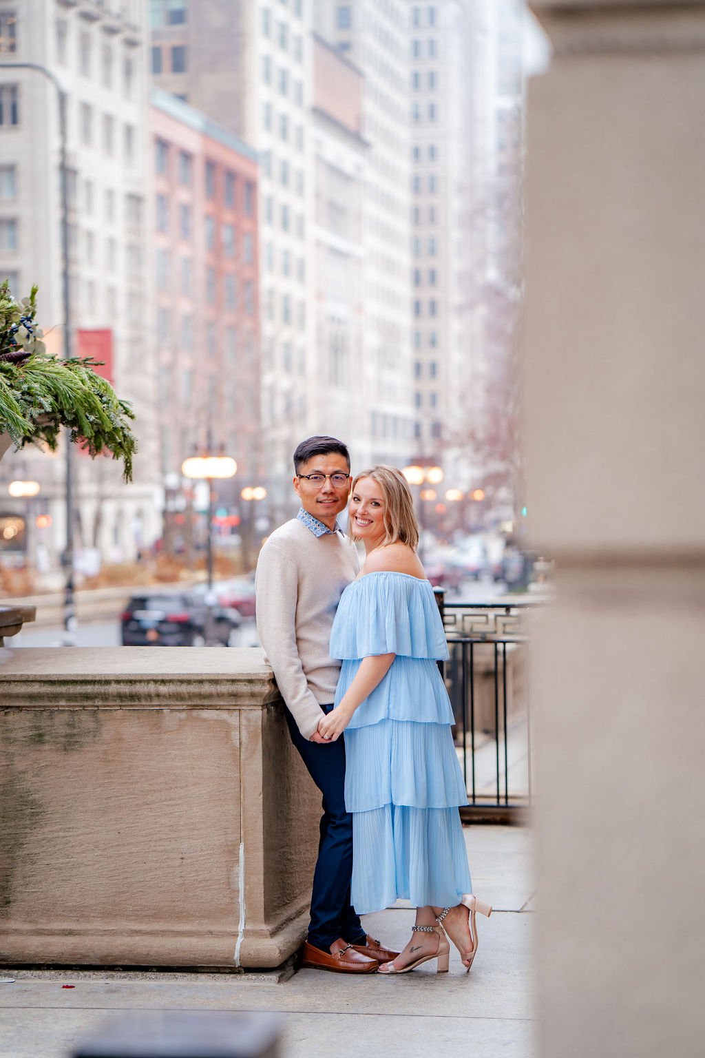 chicago-art-institute-engagement-session (1).jpg