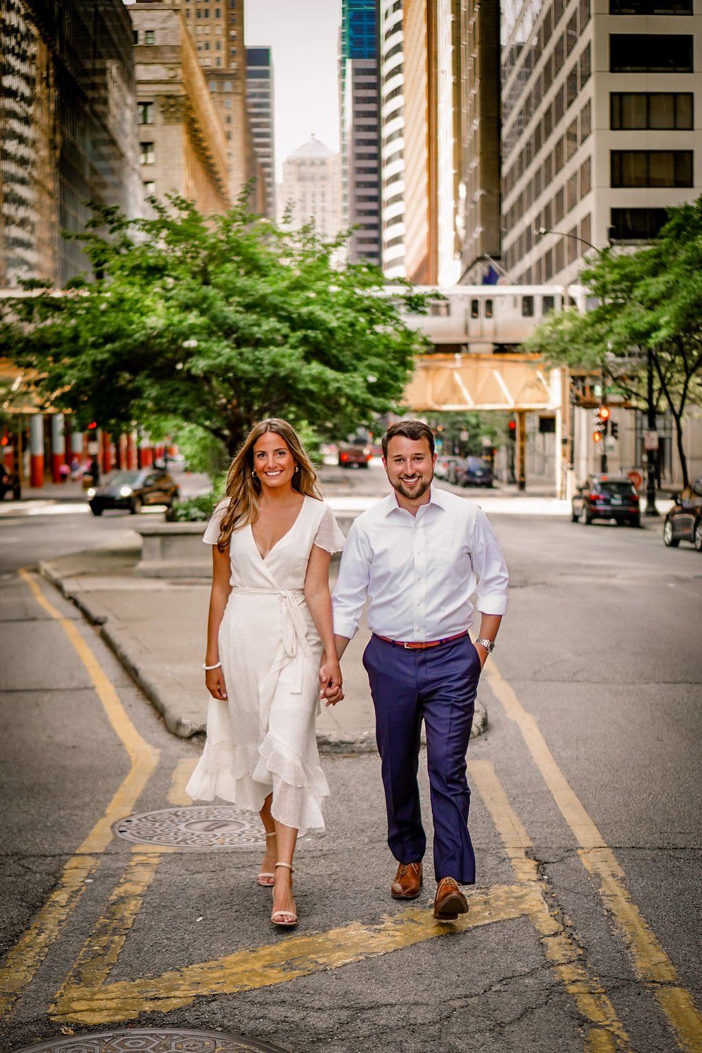 chicago-river-walk-engagement (1).jpg
