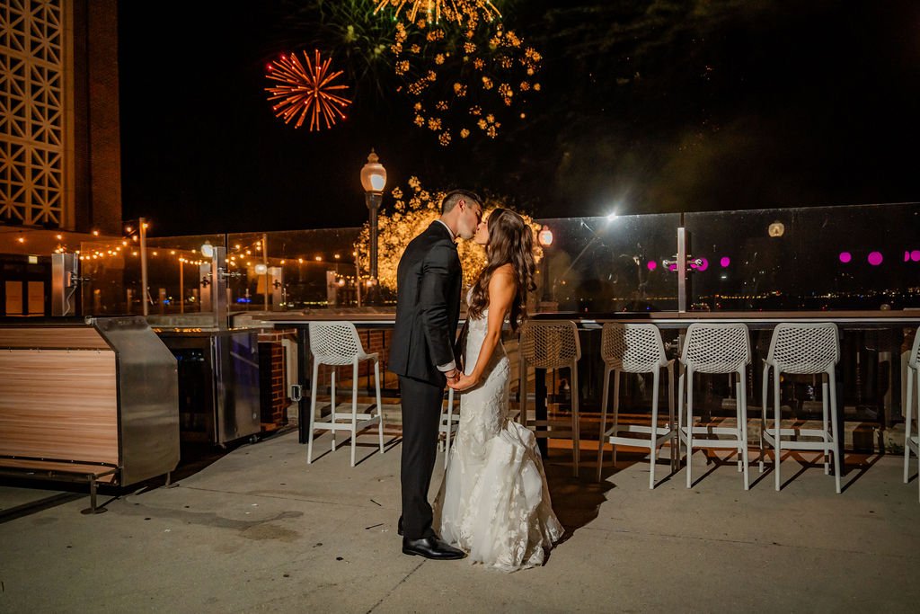 offshore-chicago-navy-pier-wedding (179).jpg